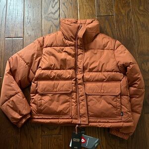 Vans MTE Aubrey Primaloft women puffer, Size Small, New with tag